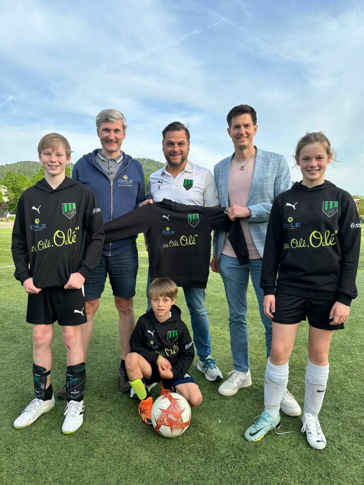 Hoodies für die FCA Jugend🟢⚫️