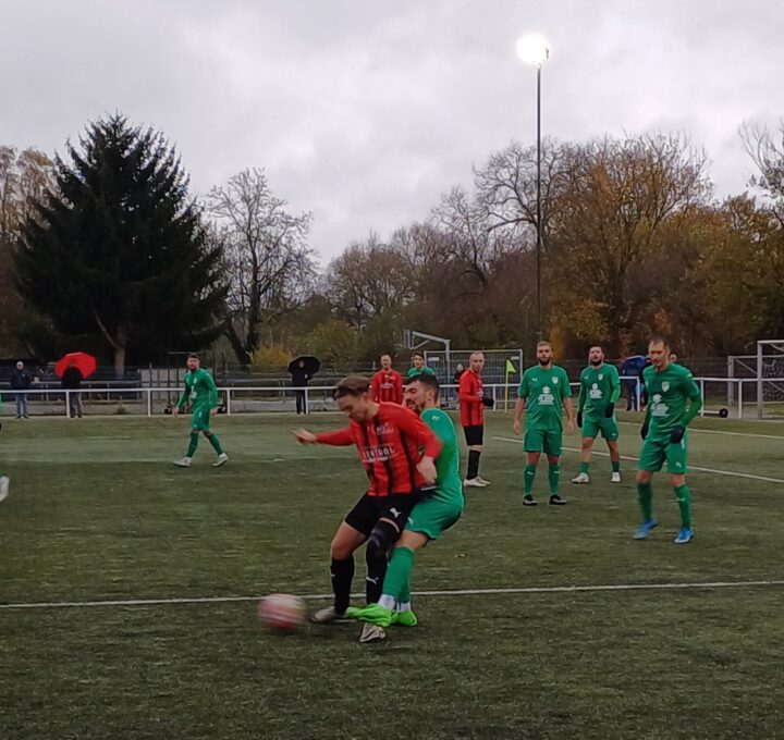 Später unglücklicher Gegentreffer beim 3:3 der 1a in Groß-Bieberau – FCA 1b unterliegt deutlich im Spitzenspiel in St. Stephan