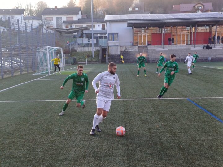 FCA-Teams spielen Unentschieden am ersten Advent