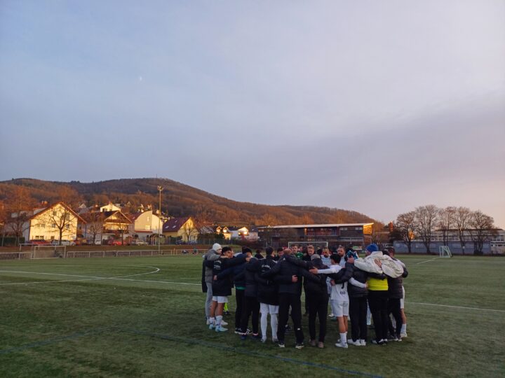 FCA zum Jahresabschluss mit 2:0-Heimerfolg gegen Modau