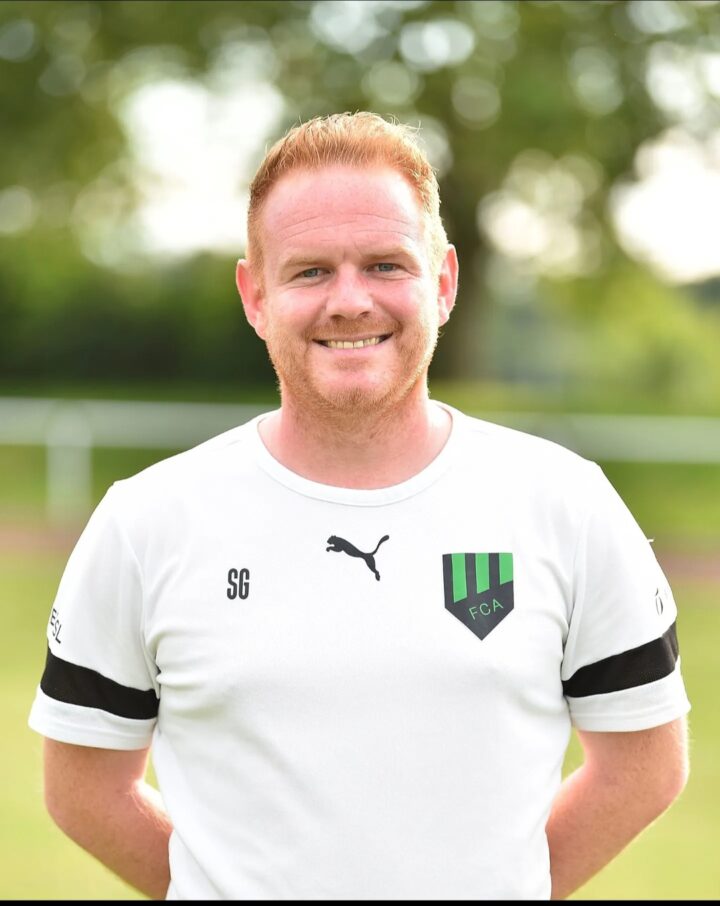 NEUIGKEITEN BEI UNSEREN COACHES