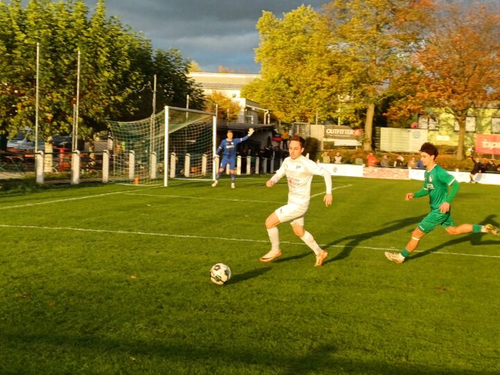 Remis und Niederlage für unserer FCA-Teams am letzten Oktober-Auswärtsspielsonntag